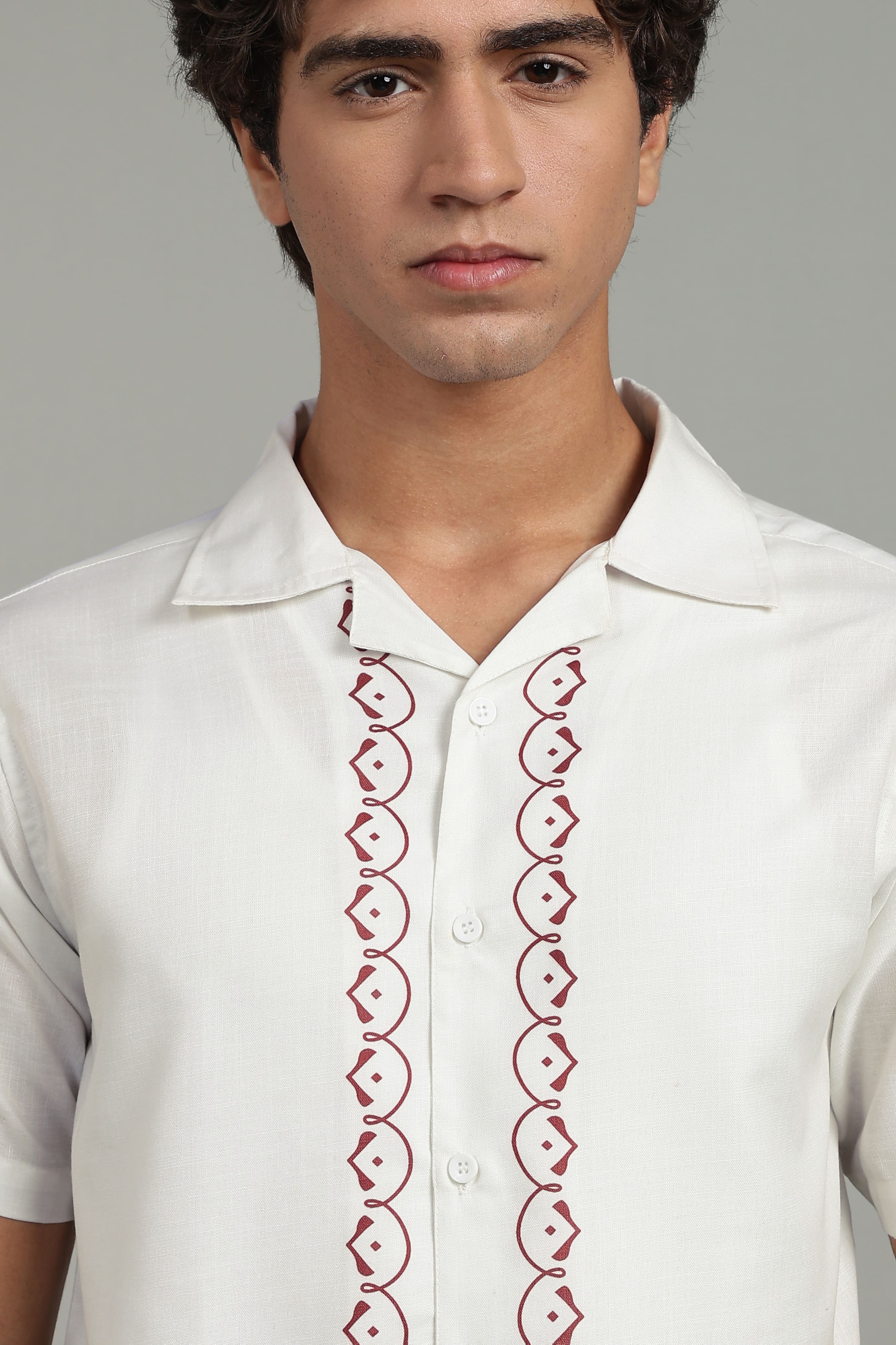 Men’s Vintage Floral Embroidered Casual Shirt