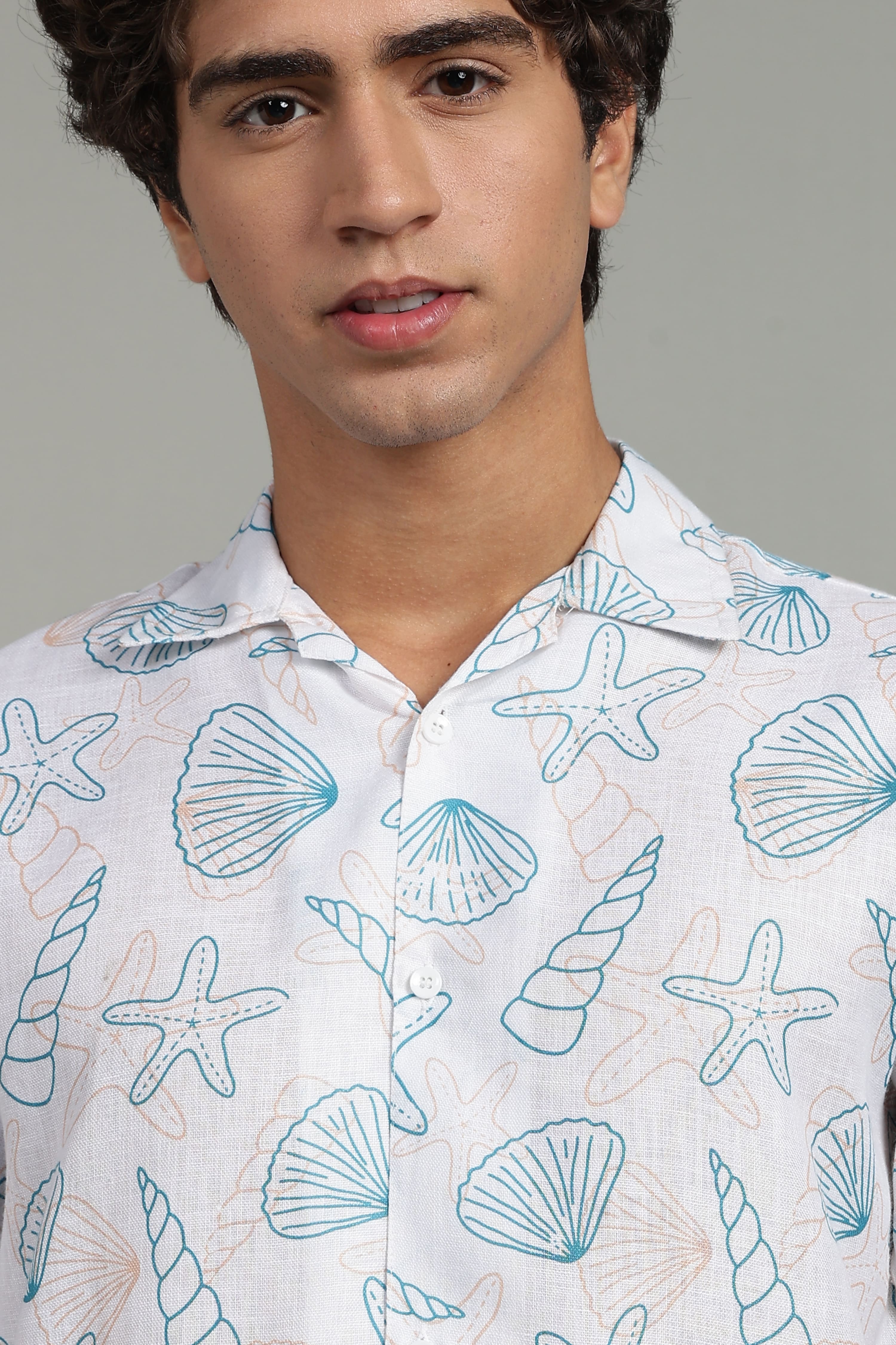Coastal Breeze Printed Shirt – Men