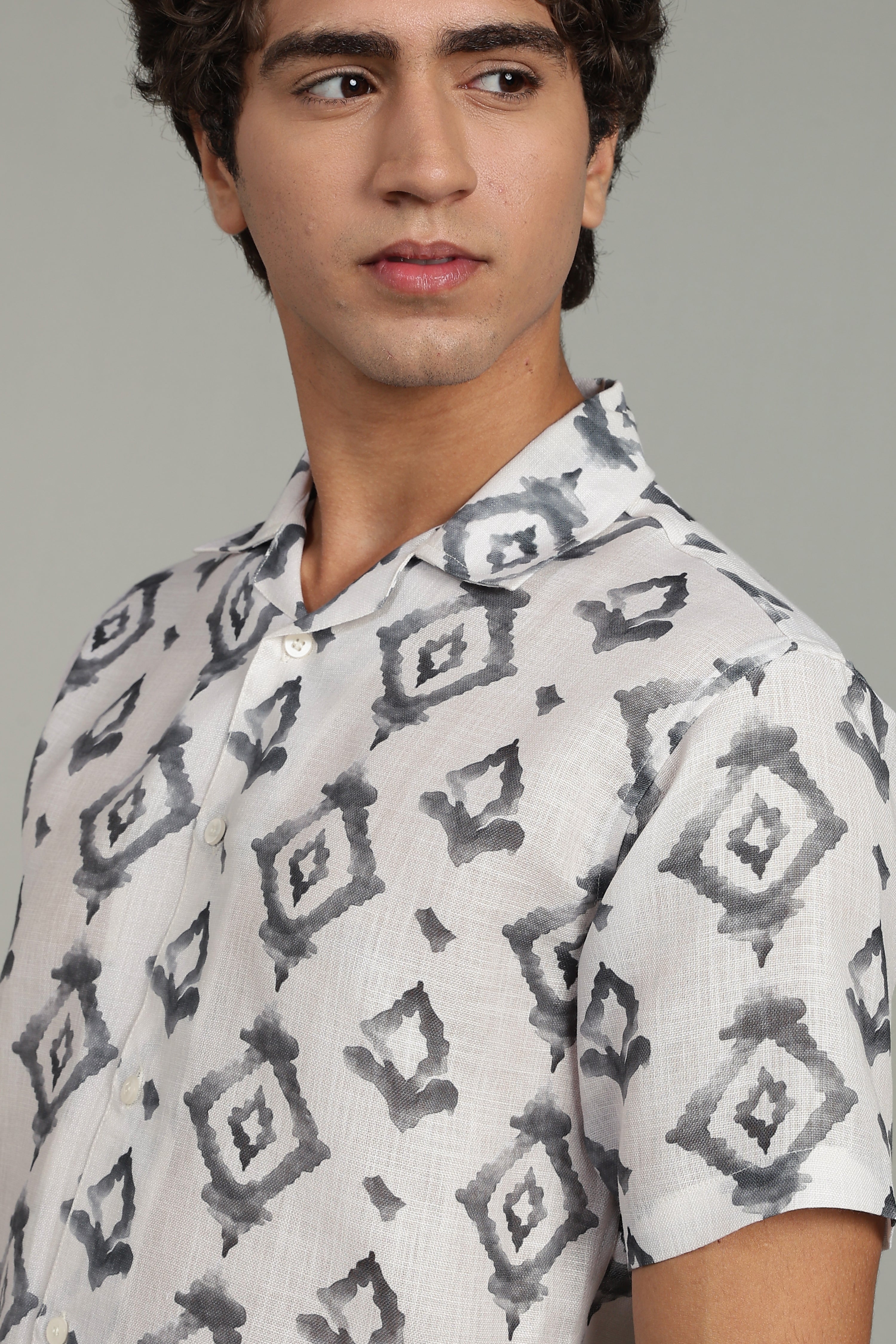 Men’s Grey Printed Casual Shirt